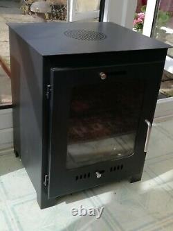 Malvern Bio-ethanol free-standing real flame stove